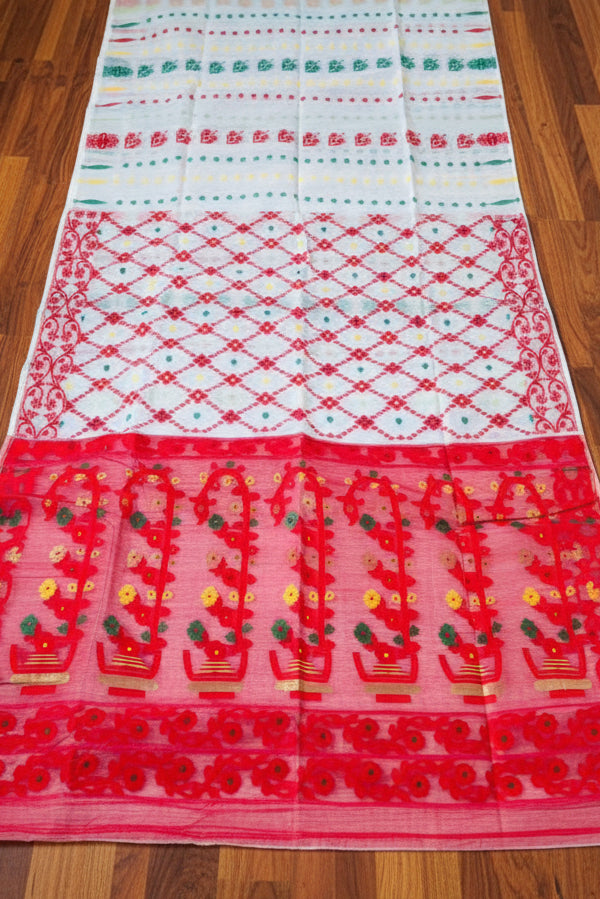 Ava Probaho Bengal Jamdani Saree