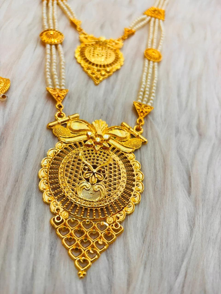 Rajsi Roop Necklace & Earring Set