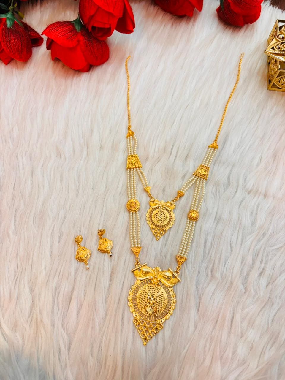Rajsi Roop Necklace & Earring Set