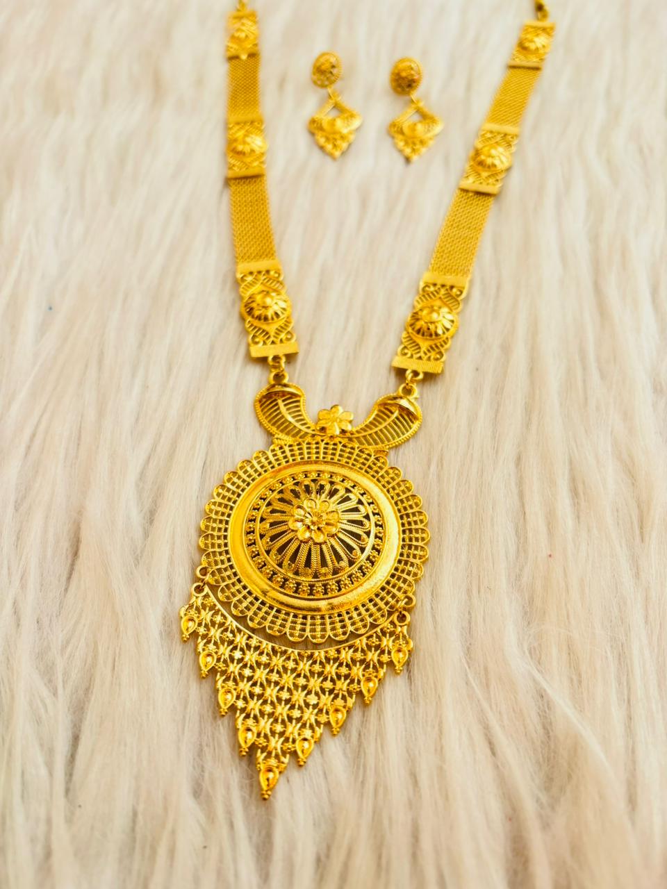 Vaidehi Statement Jewellery Set