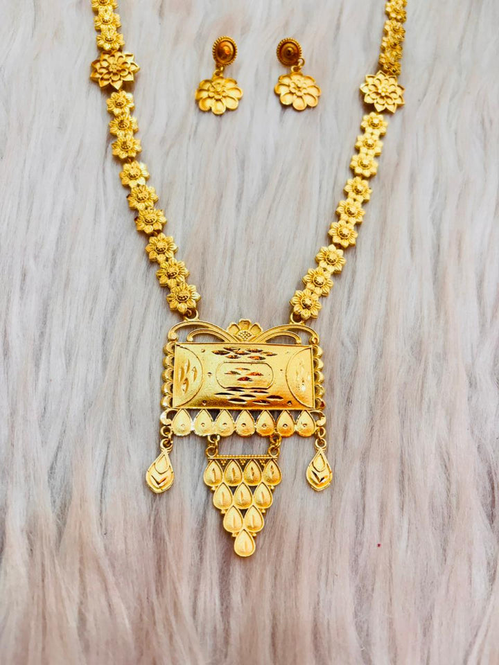 Aaradhya Wedding Necklace
