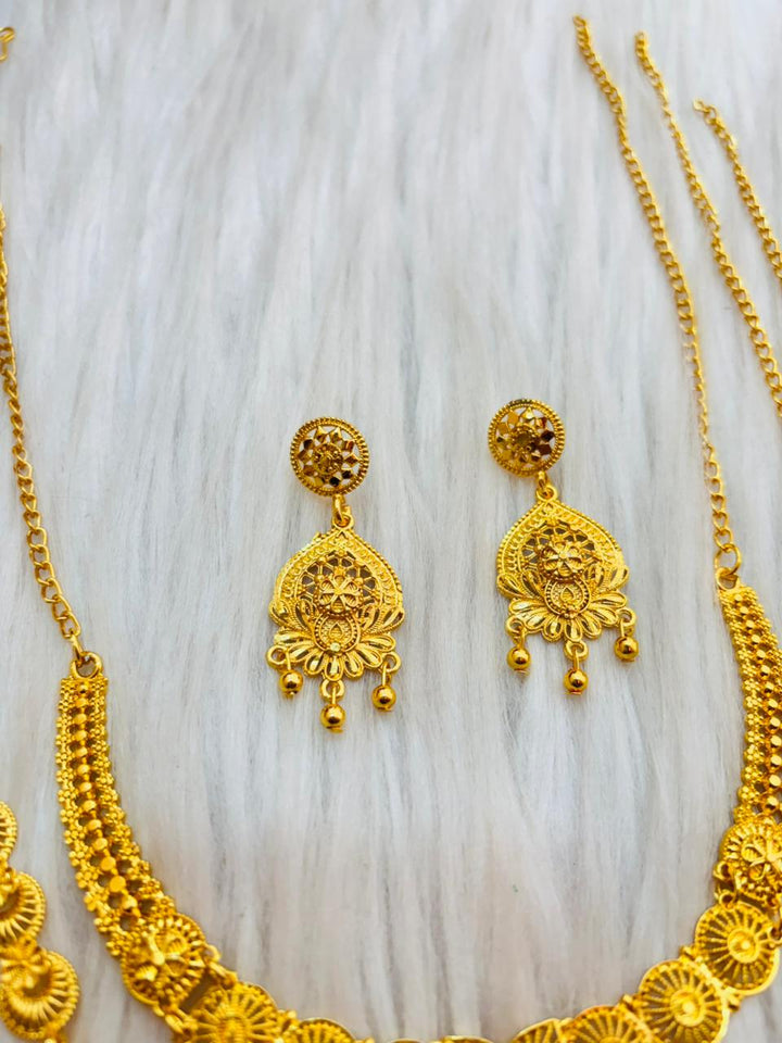 Shringarika Gold Plated Necklace Set