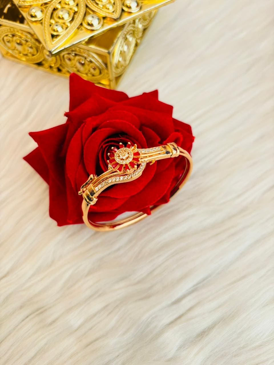 Fashion Pulse Sleek Bracelet