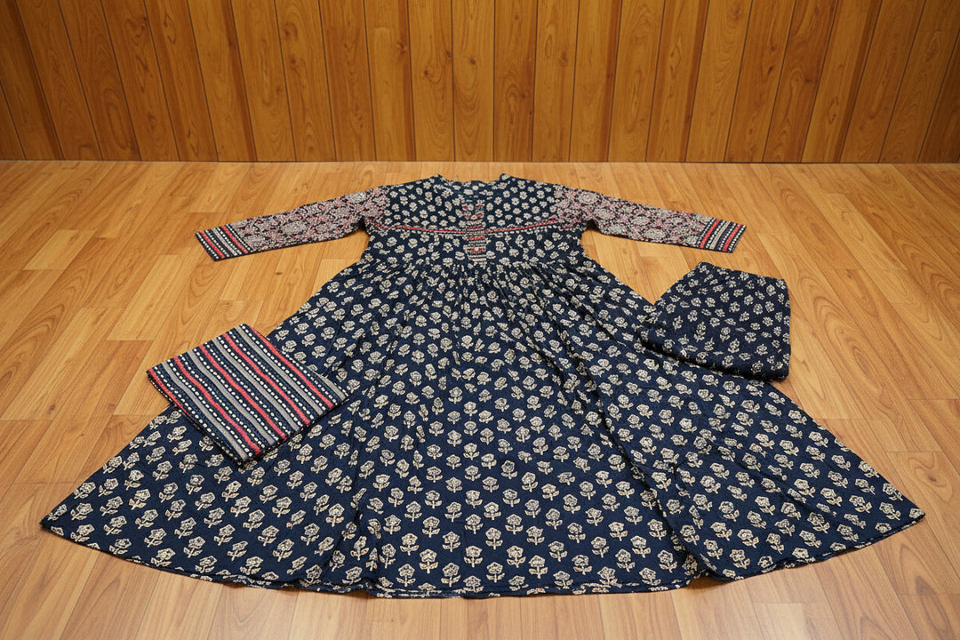 Black Aura Cotton Kurti Set