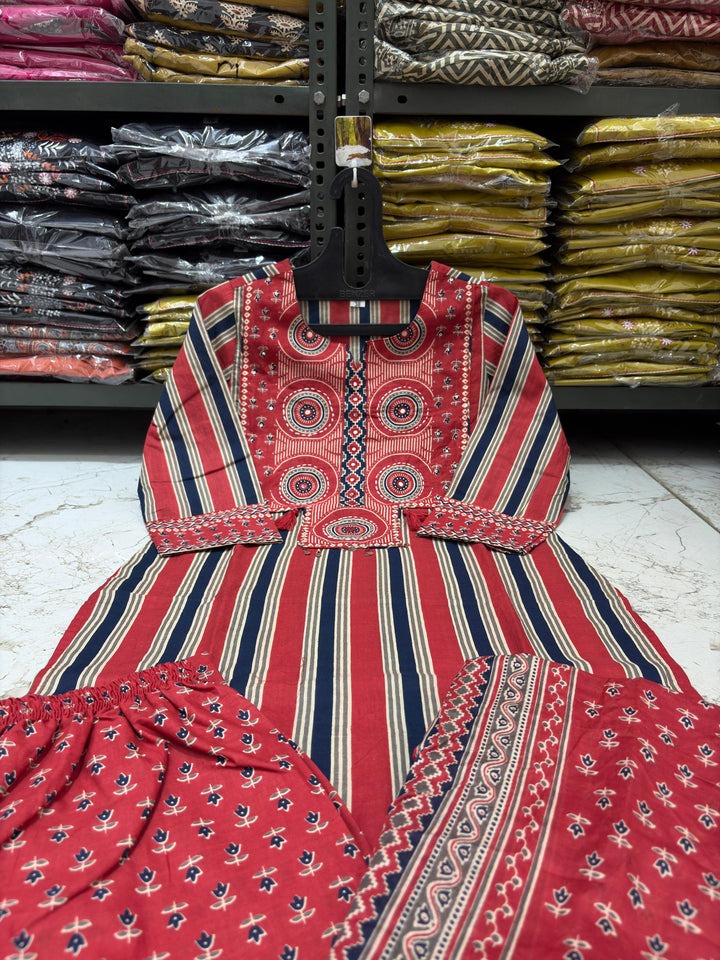Kutchi print Cotton Kurti Set