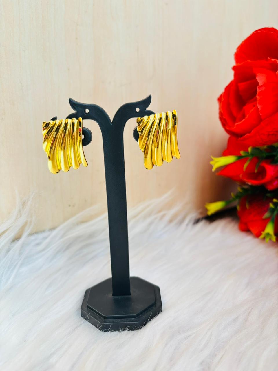 Pleats Design - Metal Earrings