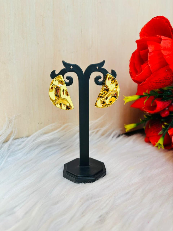 Semi Moon- Metal Earrings
