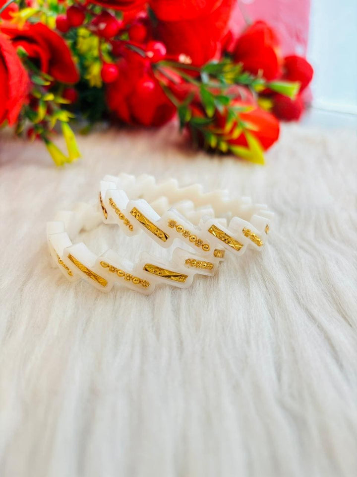 Golden Zigzag - Shankha Bandhano Pair
