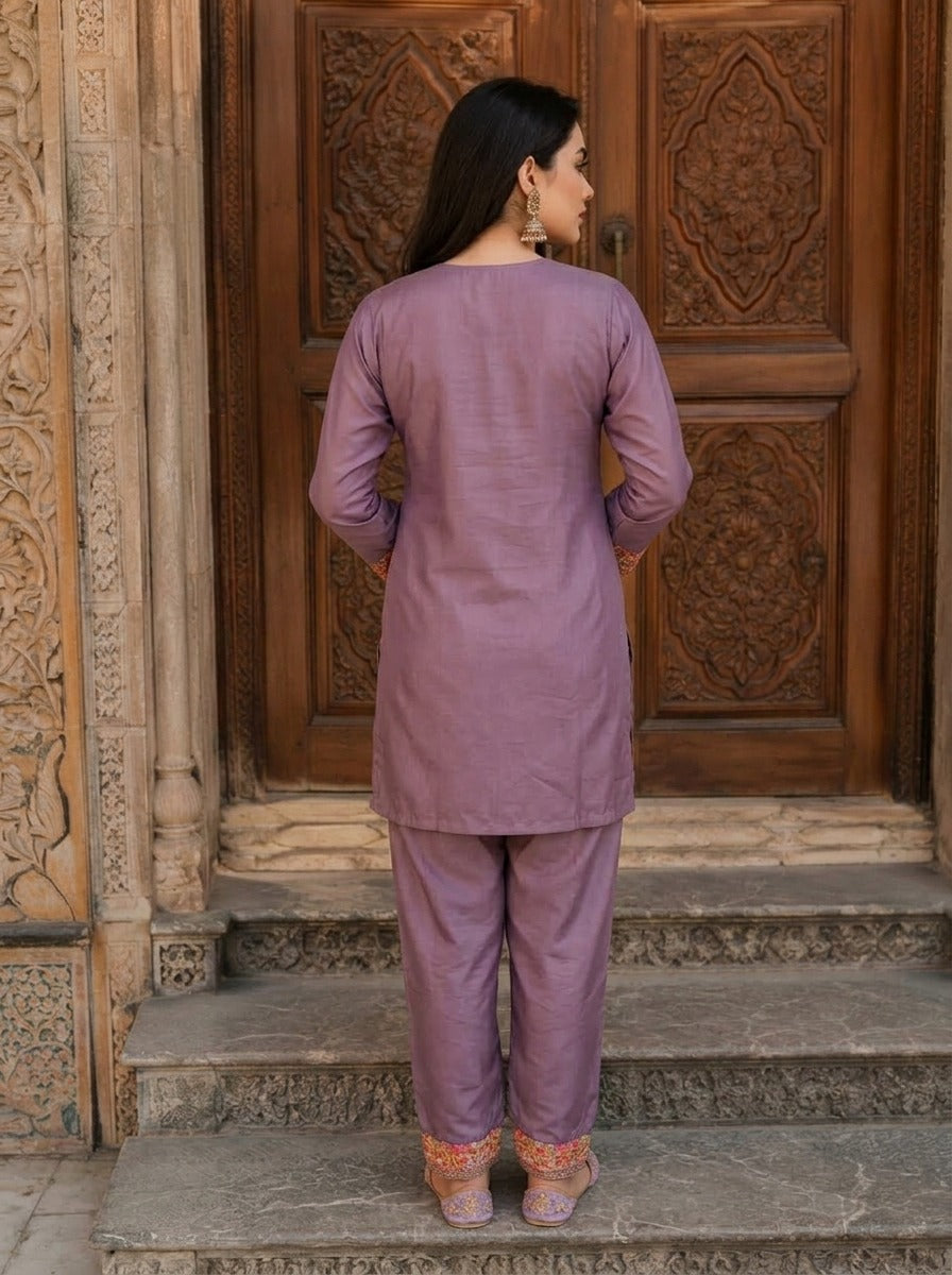 Crown of Kashmir - Special Kurti With Pant
