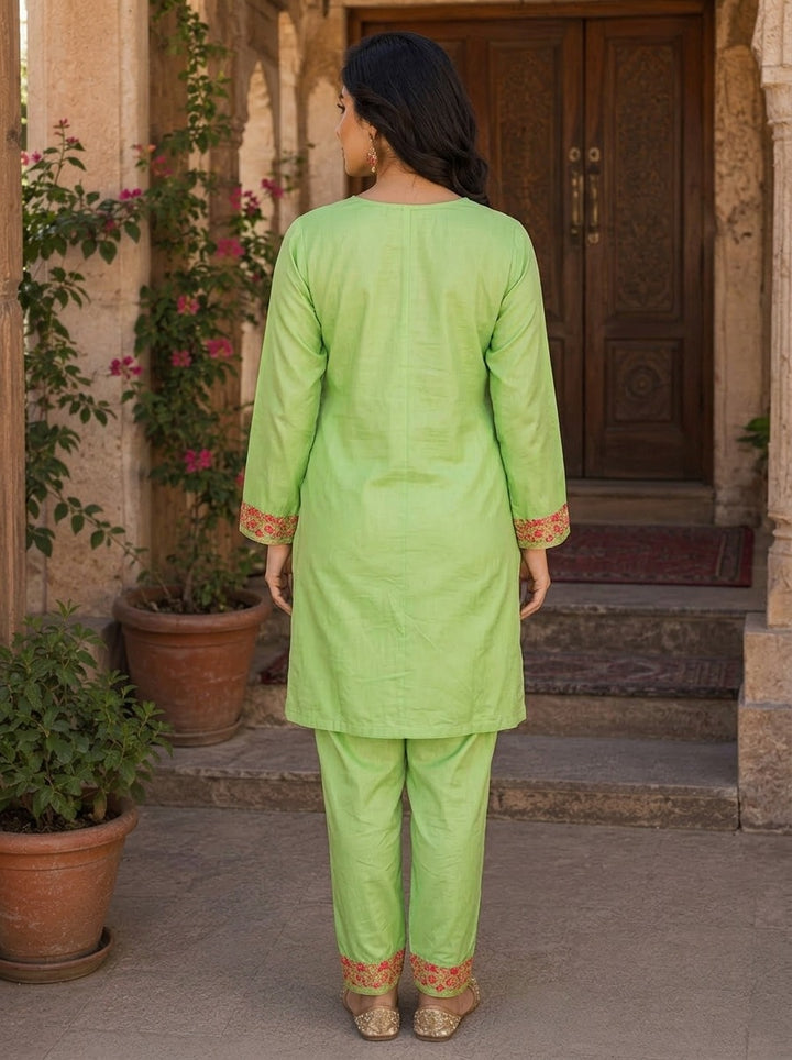 Crown of Kashmir - Special Kurti With Pant