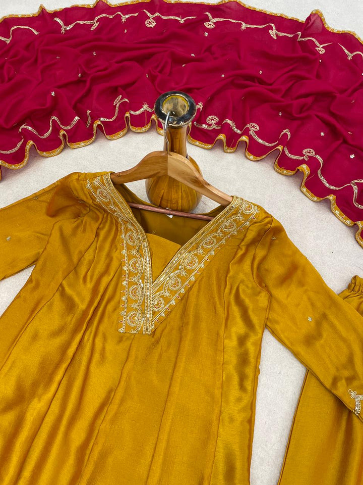 Great For Festive Vichhitra Silk Kurti Set