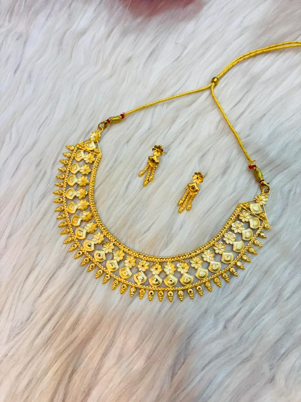 Elegance Begins - Gold Plated Necklace Set