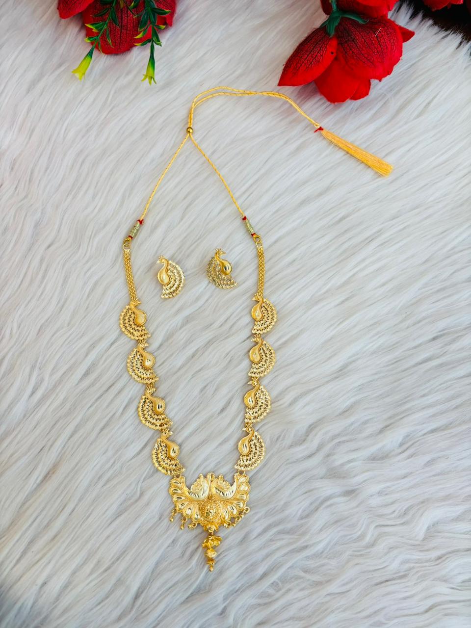 The Peacock Grace -Necklace & Earring Set