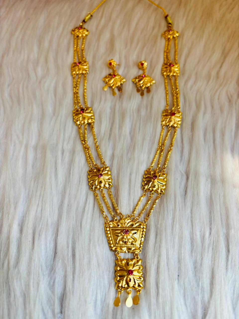 So Beautiful -Necklace & Earring Set