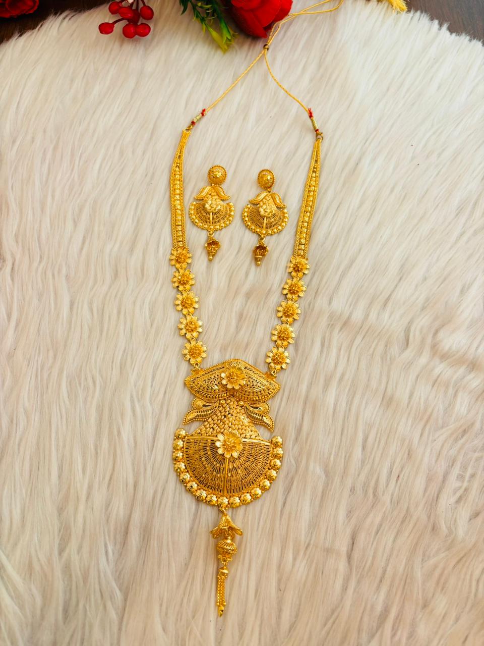 Rajasree-Necklace & Earring Set