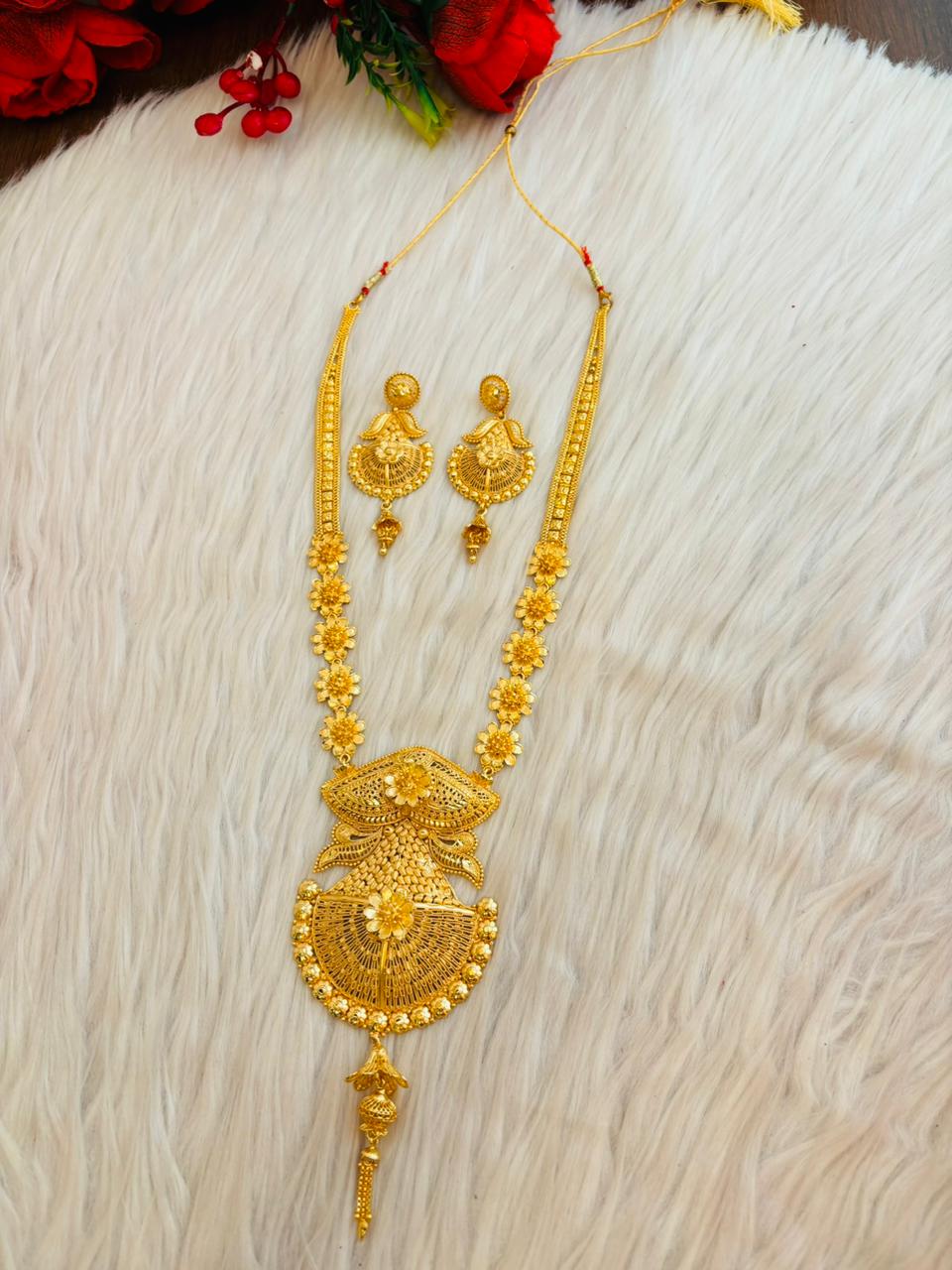 Rajasree-Necklace & Earring Set