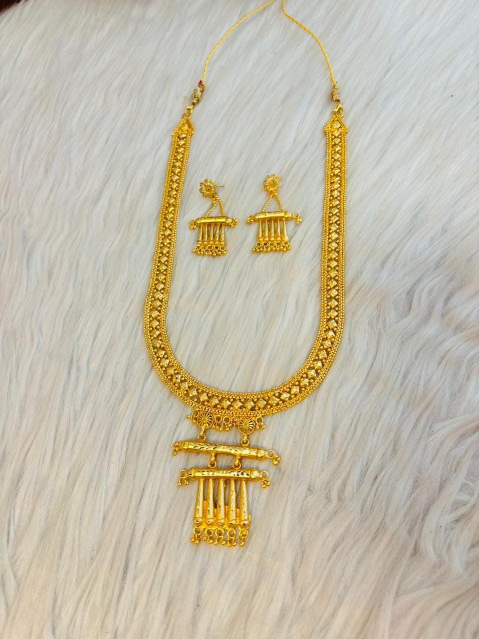 The Light You Carry -Necklace & Earring Set