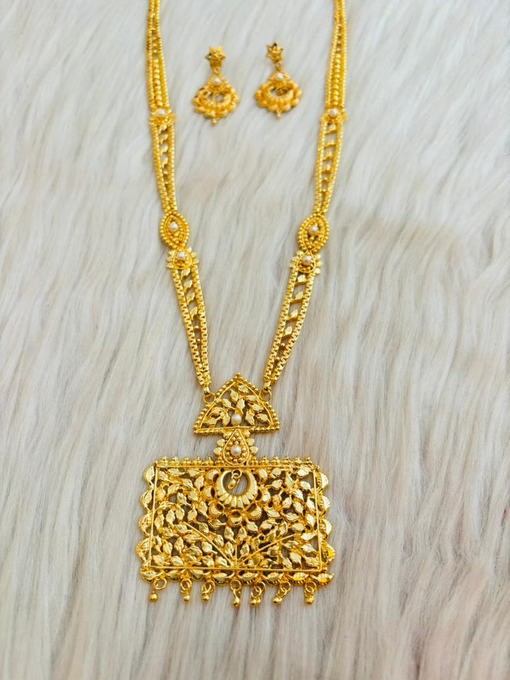 Made Of Stardust-Necklace & Earring Set
