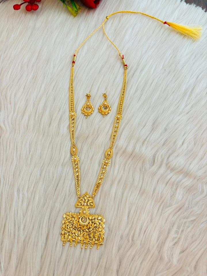 Made Of Stardust-Necklace & Earring Set