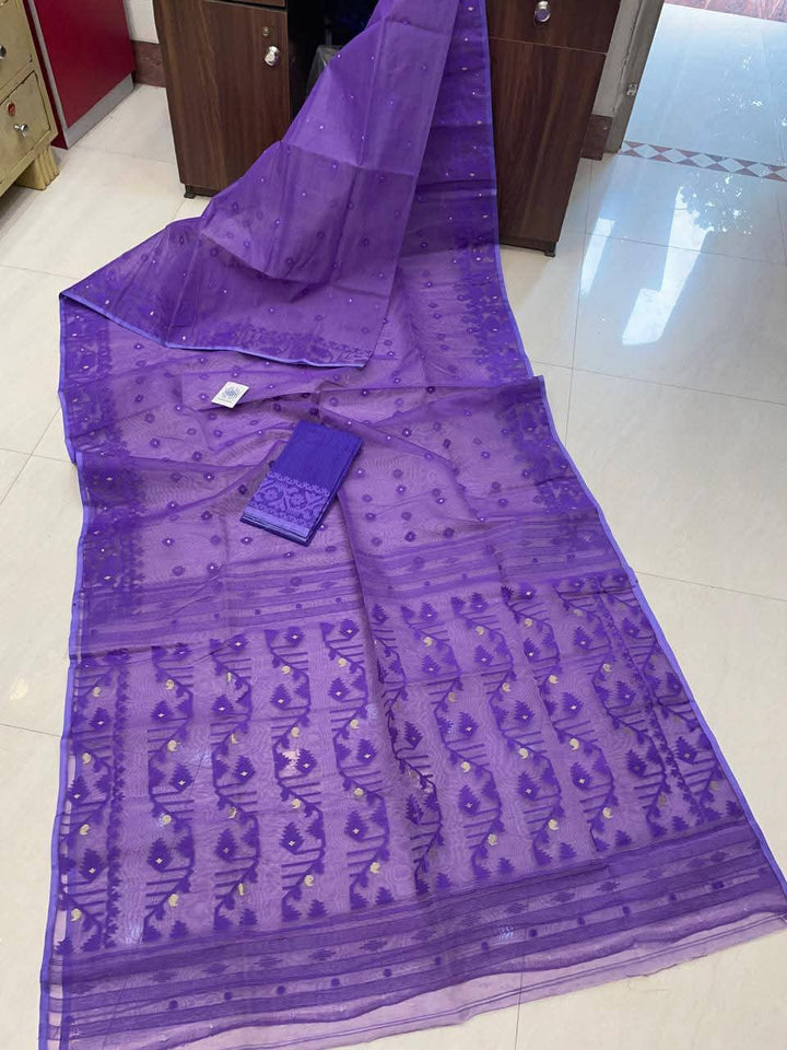 Ektu Bikel Karat Dhakai Jamdani Saree