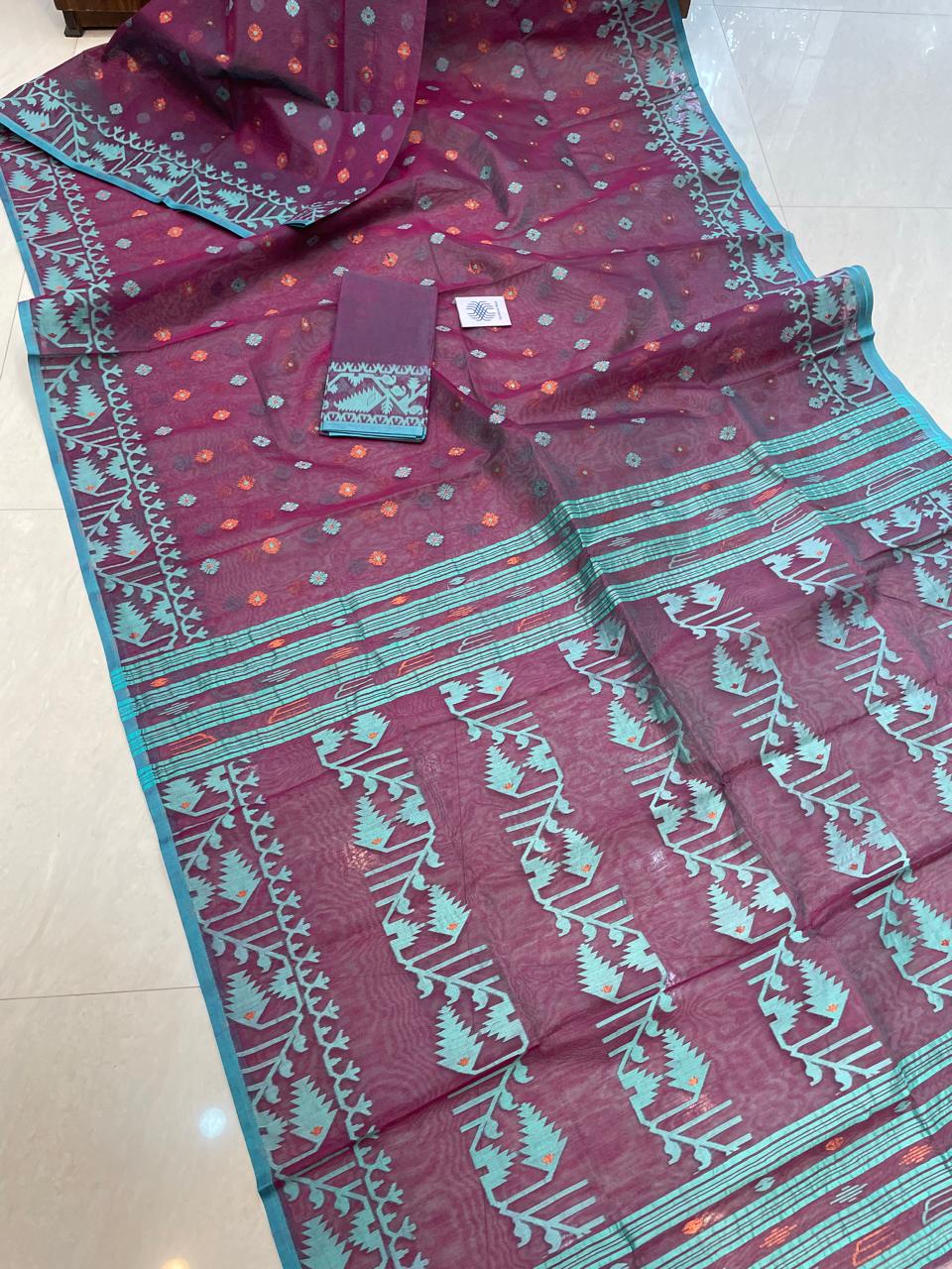Ektu Bikel Karat Dhakai Jamdani Saree