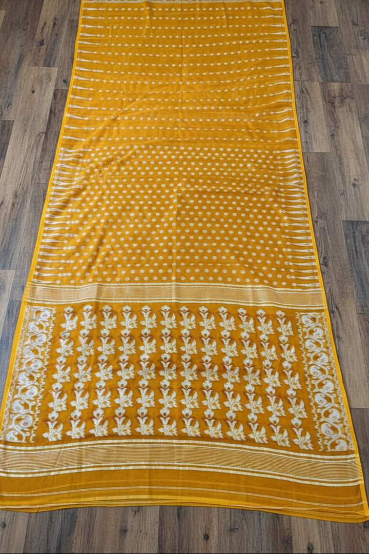 Moner Alo-Bengal Jamdani Saree (Yellow Ochre)