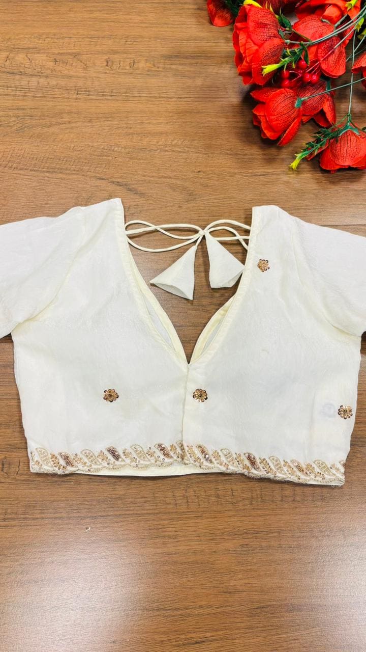 Mysterious Beauty -Fendy Silk Blouse