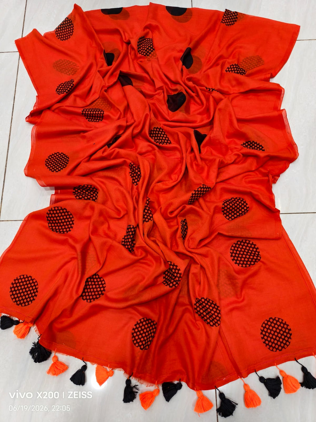 Meadow Dots Mul Cotton Saree