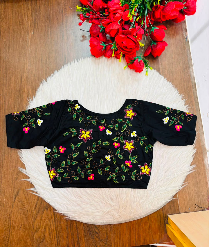 Wildflower Charm Handwork Blouse