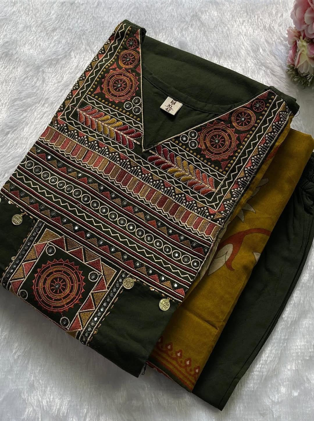 Twist And Turn Cotton Kurti Set