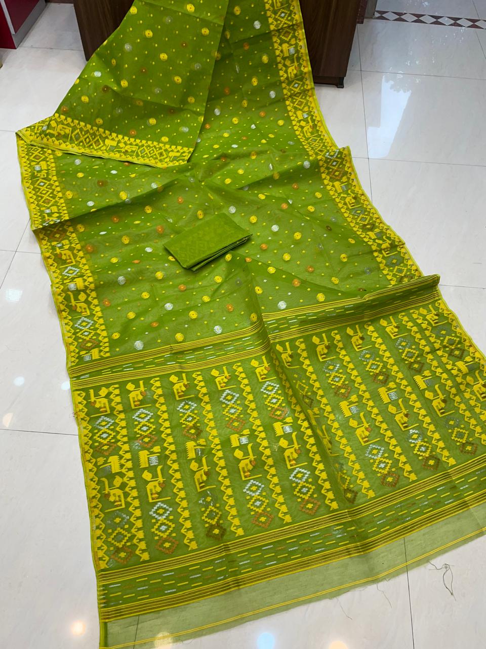 Moonloom Bengal Jamdani Saree