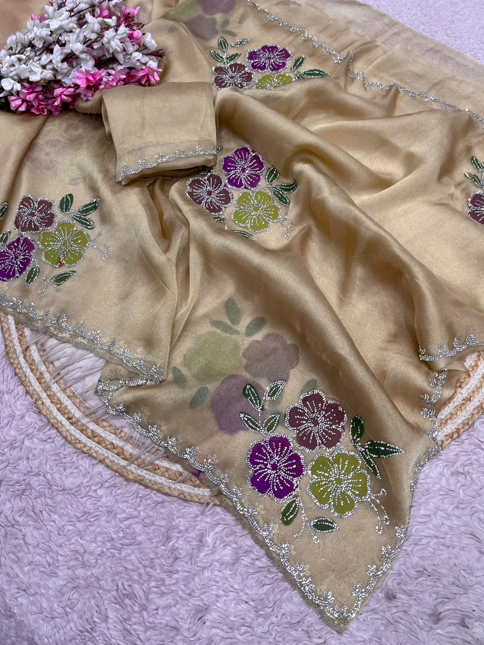 Mehergul Jarkan Issue Silk Saree