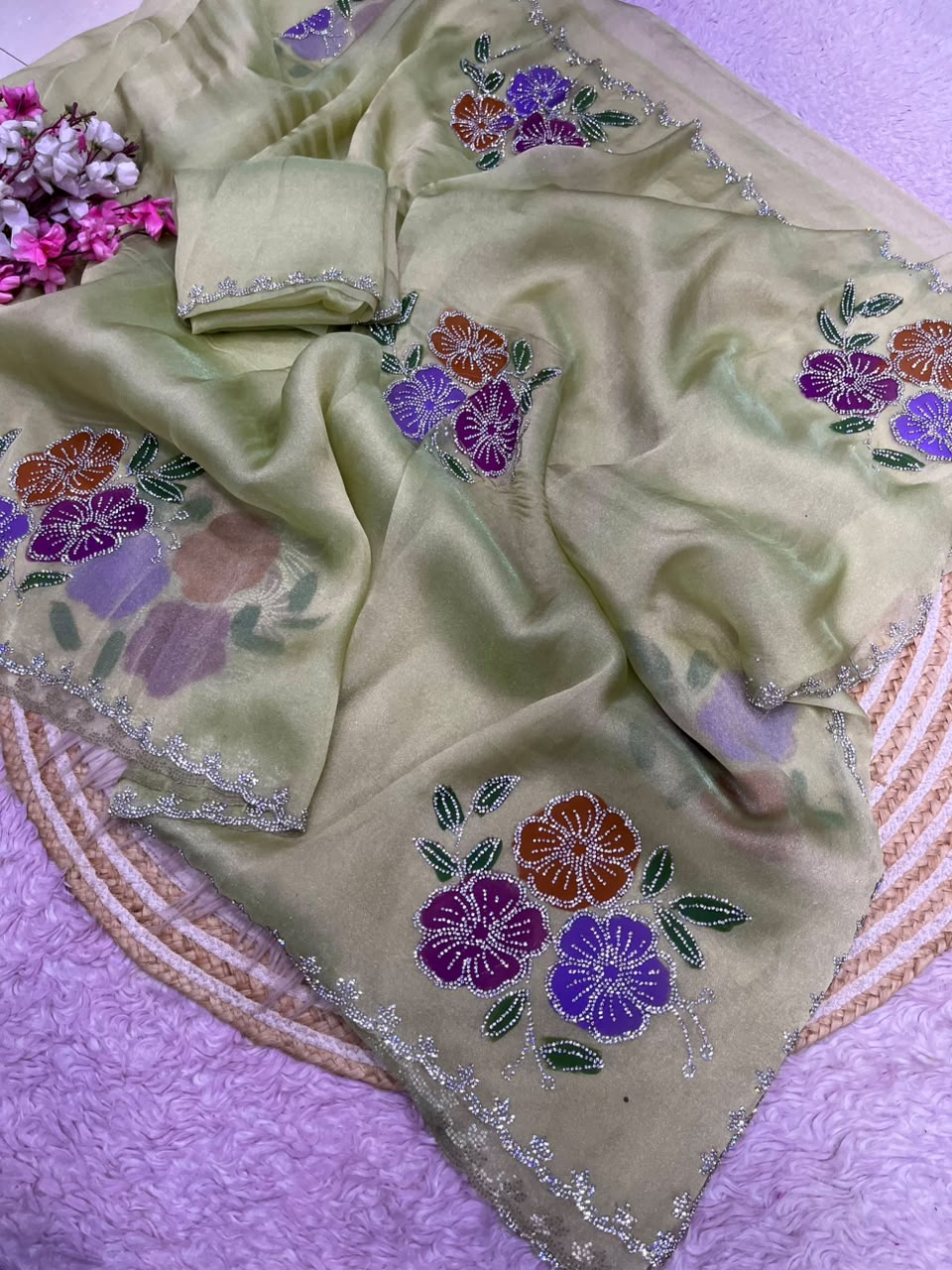 Mehergul Jarkan Issue Silk Saree