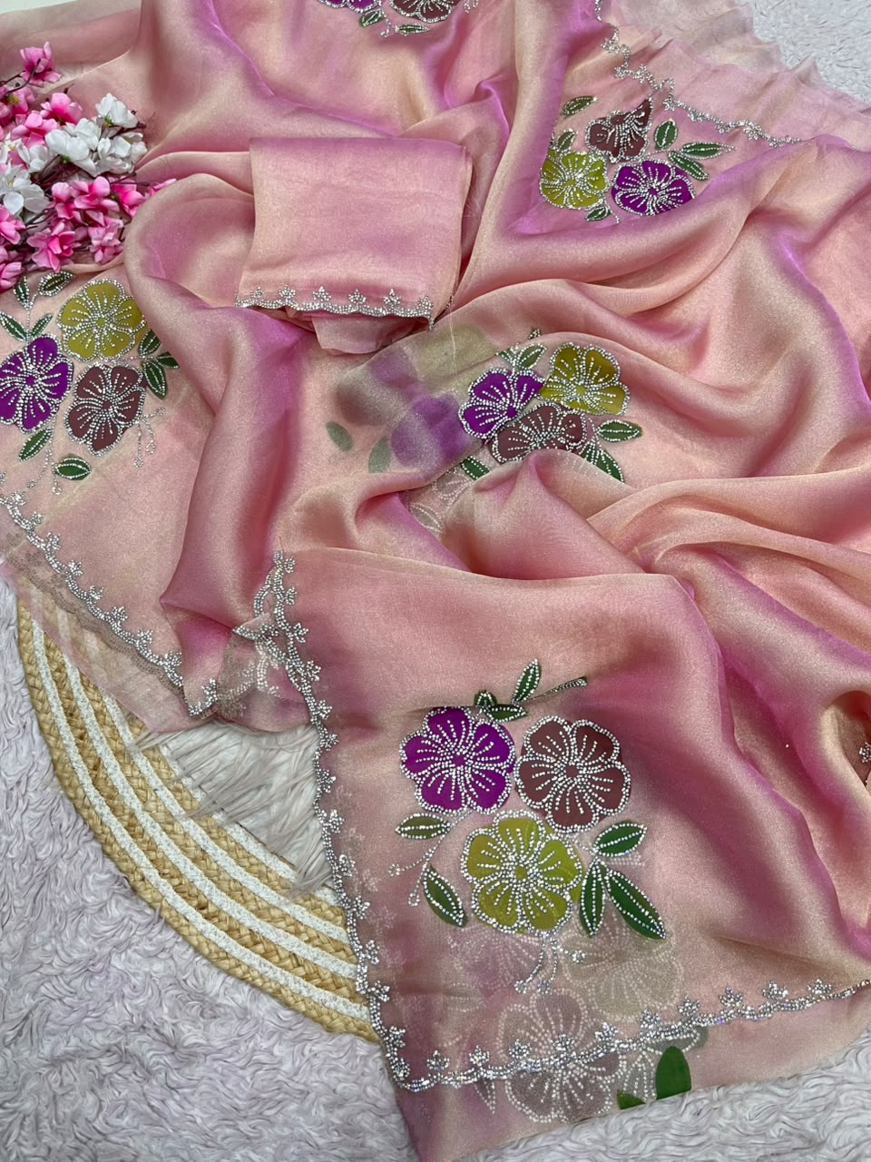 Mehergul Jarkan Issue Silk Saree
