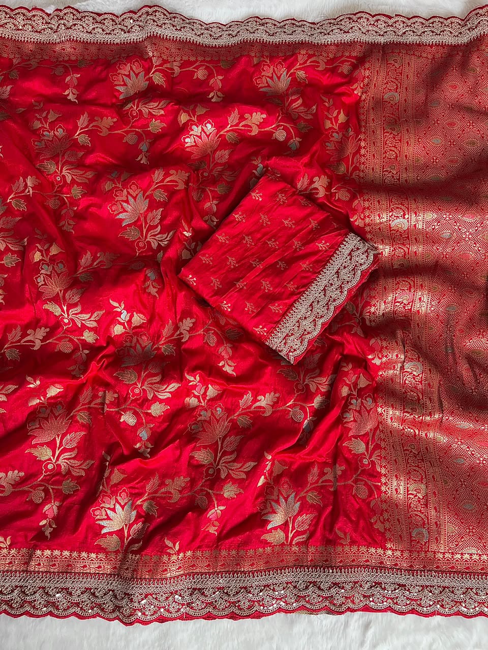 Rajshree Zari Dola Silk Saree