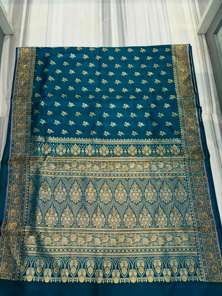 Impossible to Forget - Semi Katan Banarasi Saree with Stone Embelishment