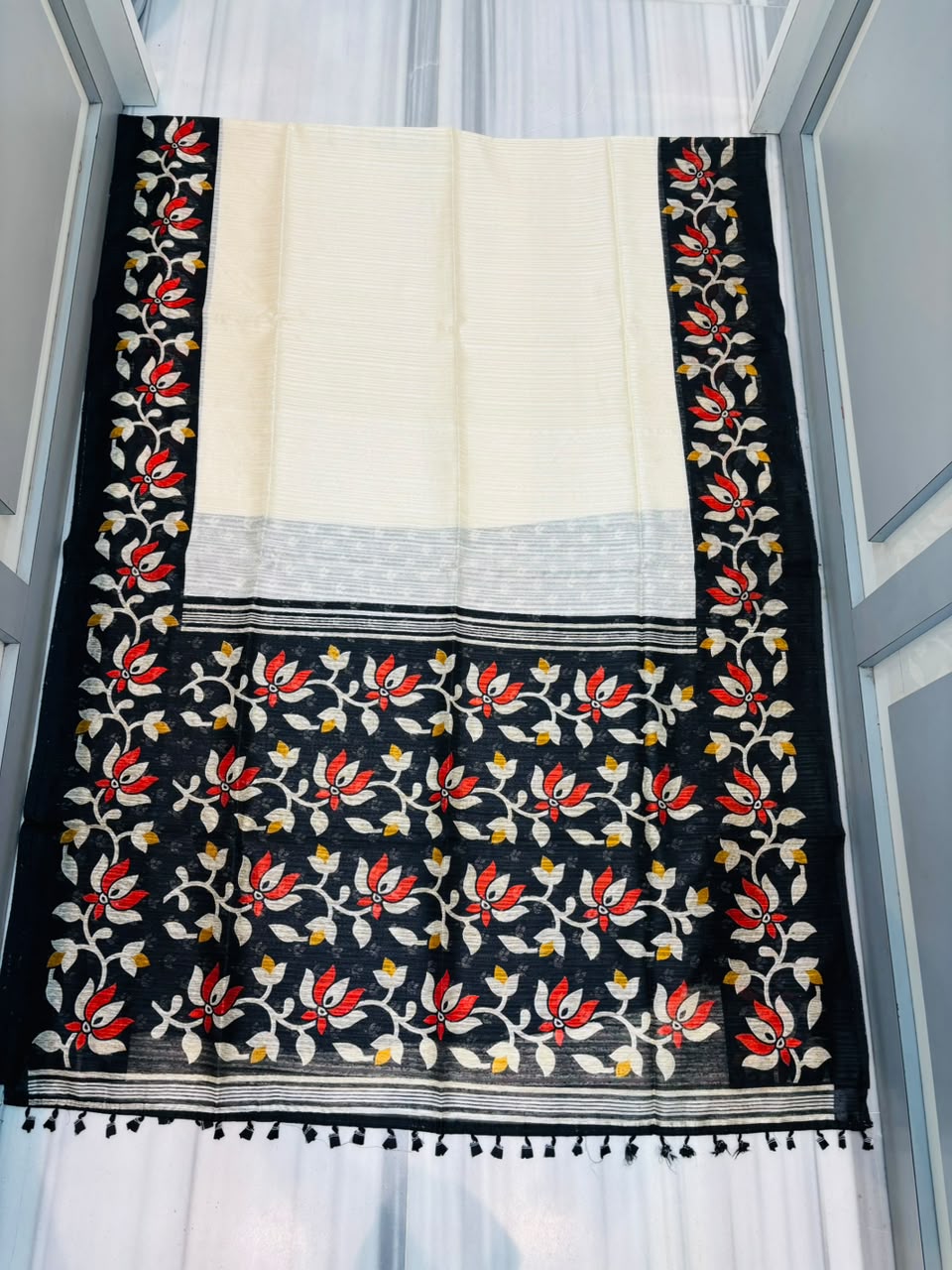 Petalique Drape Semi Tussar Silk Saree
