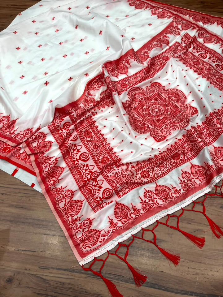 Raktim Rekha –&nbsp; Woven Soft Silk Saree