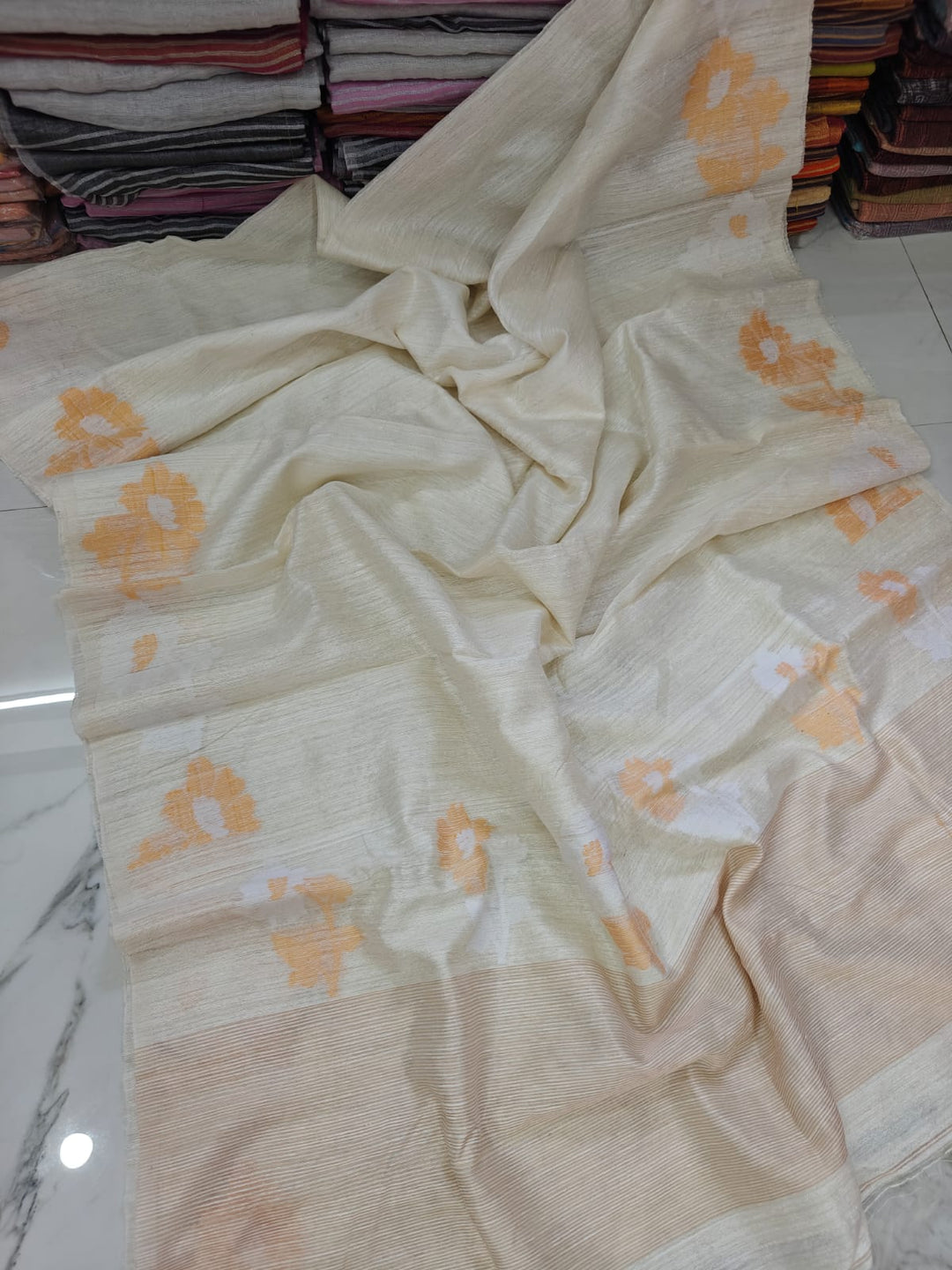 Agomoni Aabha – Soft Pure Matka Jamdani Saree