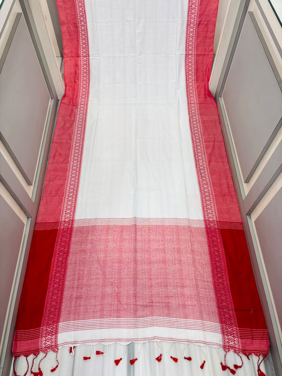 Sharad Roop(শারদরূপ) Khadi Cotton Saree