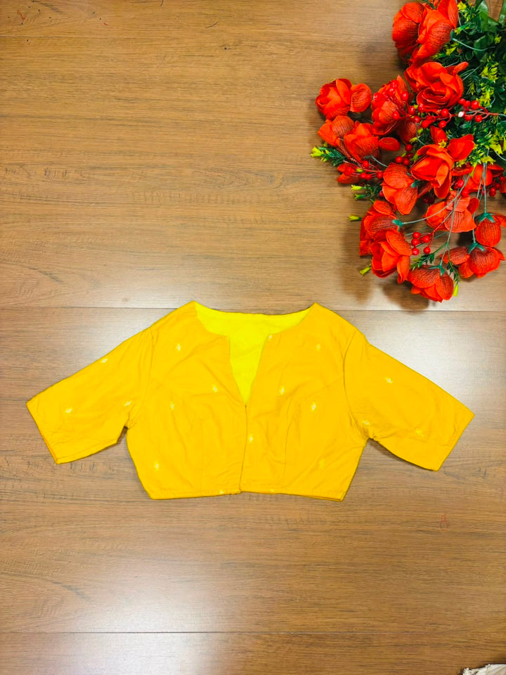 New World Grace – Jamdani Woven Punjabi Collar Blouse