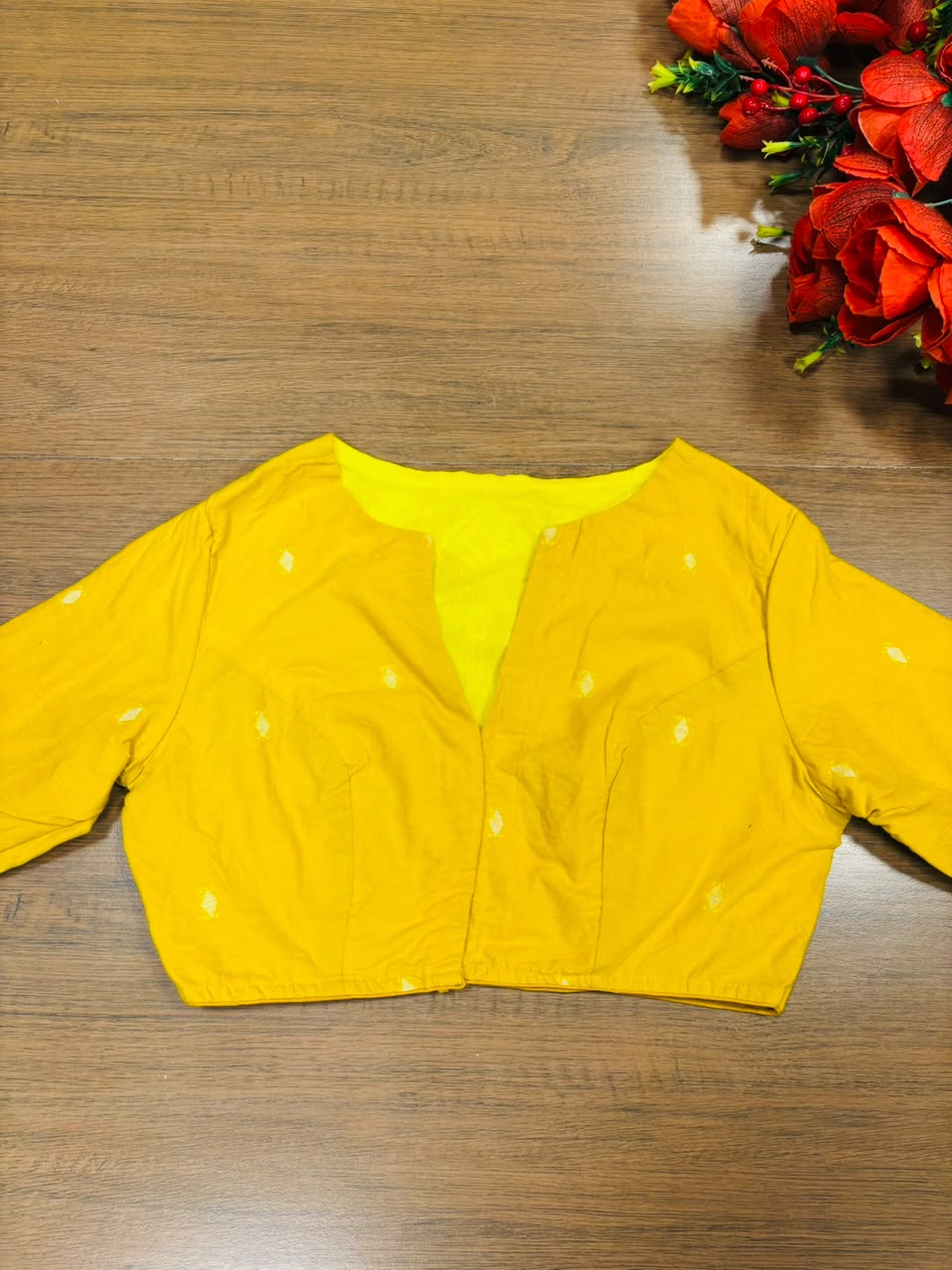New World Grace – Jamdani Woven Punjabi Collar Blouse