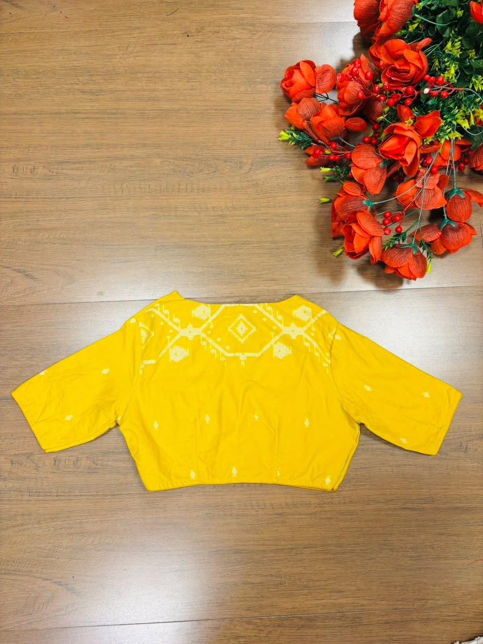 New World Grace – Jamdani Woven Punjabi Collar Blouse