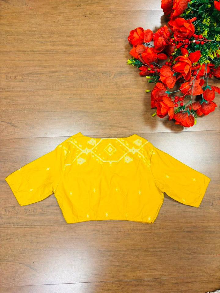 New World Grace – Jamdani Woven Punjabi Collar Blouse