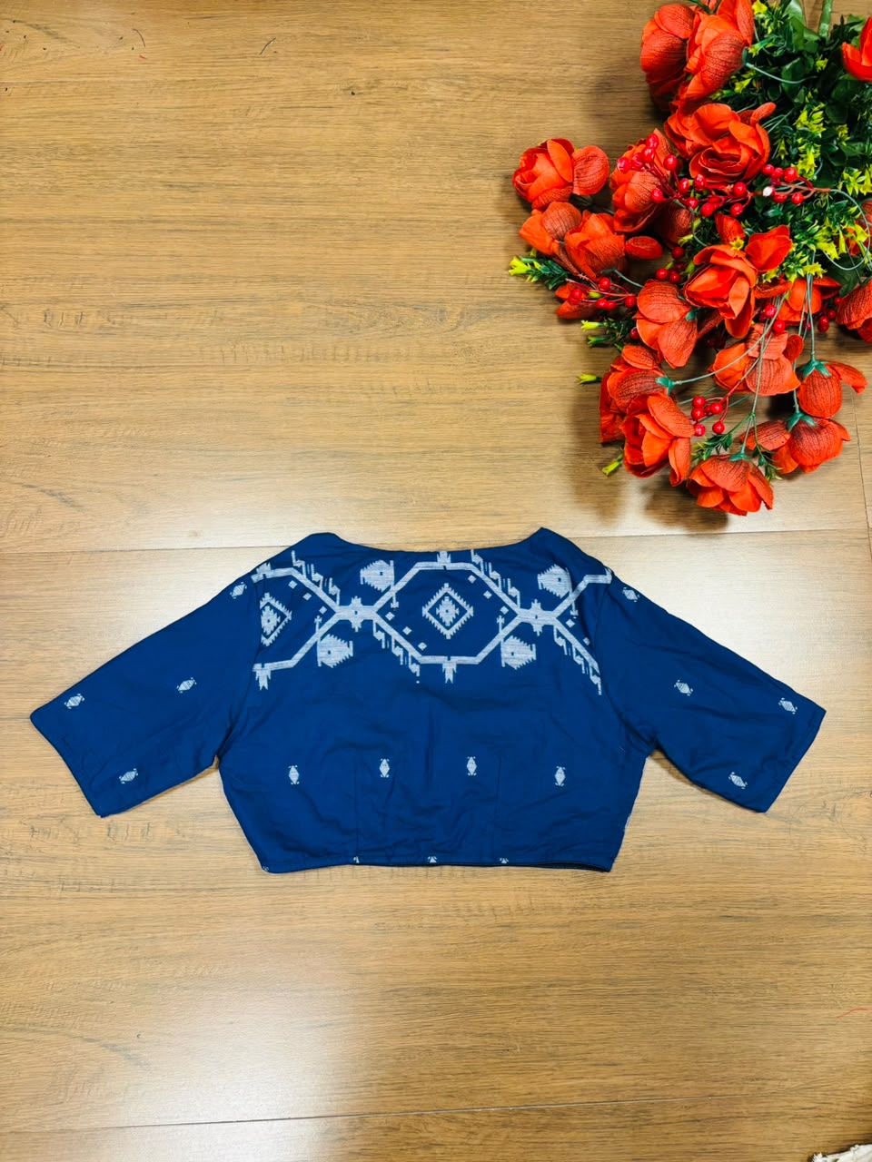 New World Grace – Jamdani Woven Punjabi Collar Blouse