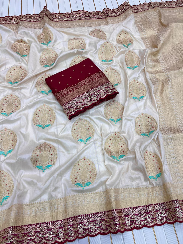 Sophisticated Elegance – Premium Dola Silk (Blended) Saree