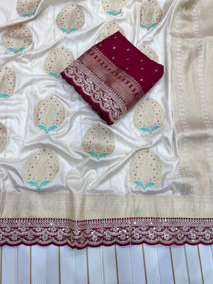 Sophisticated Elegance – Premium Dola Silk (Blended) Saree