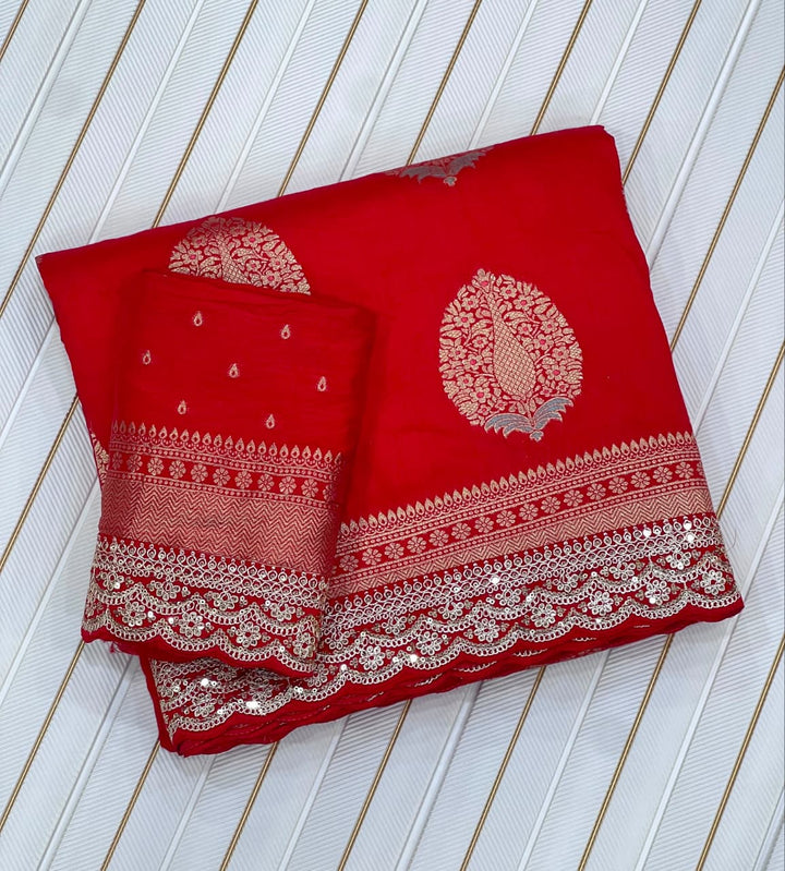 Sophisticated Elegance – Premium Dola Silk (Blended) Saree