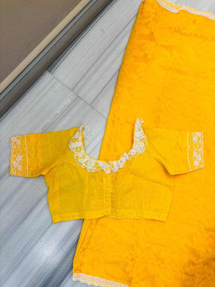 Aradhana Bengal Jamdani Saree with Blouse (Combo)