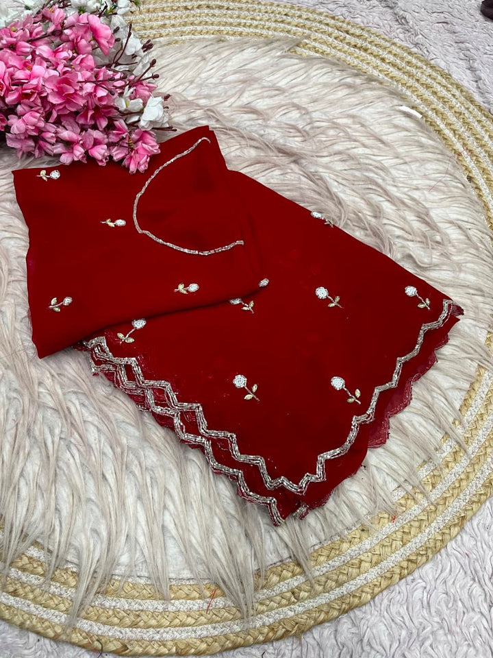 Aveline Grace - Georgette Saree